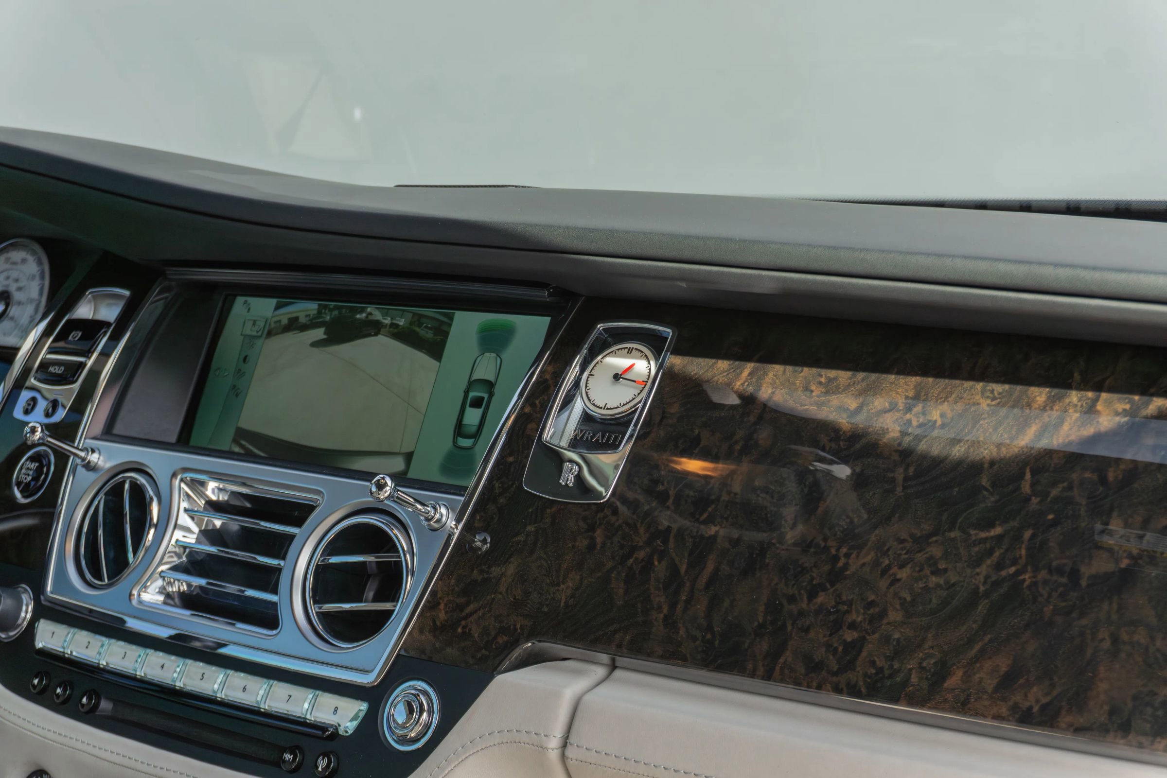 Used 2016 Rolls-Royce Wraith image 67