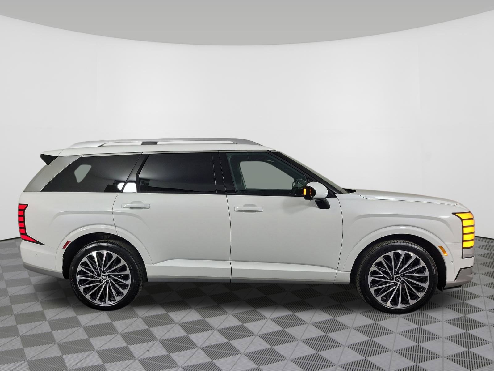 New 2026 Hyundai Palisade Calligraphy image 2
