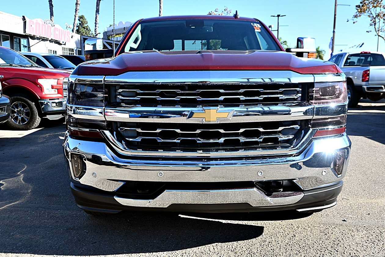 Used 2016 Chevrolet Silverado 1500 LTZ w/ LTZ Plus Package RWD image 2