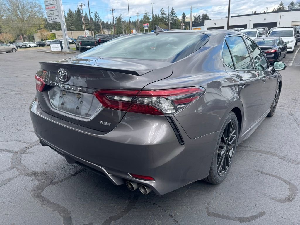 Used 2024 Toyota Camry XSE FWD image 5