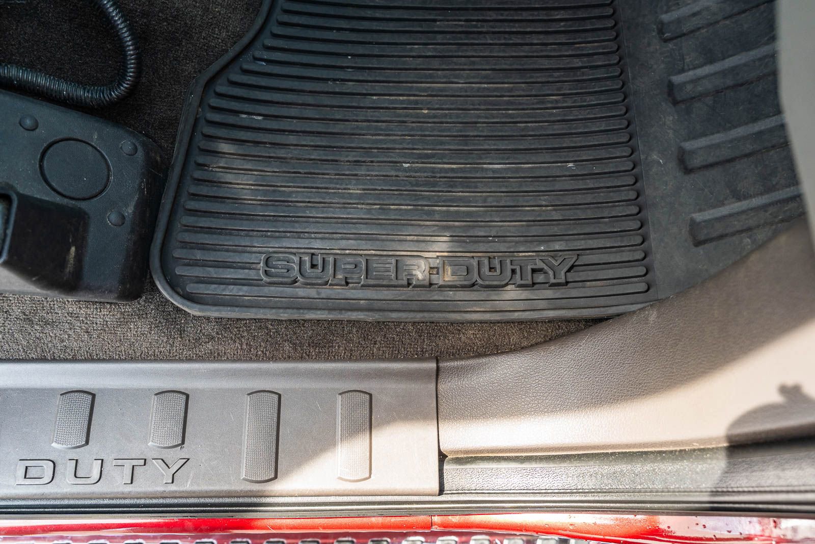 Used 2014 Ford F250 Lariat w/ Lariat Ultimate Package image 24