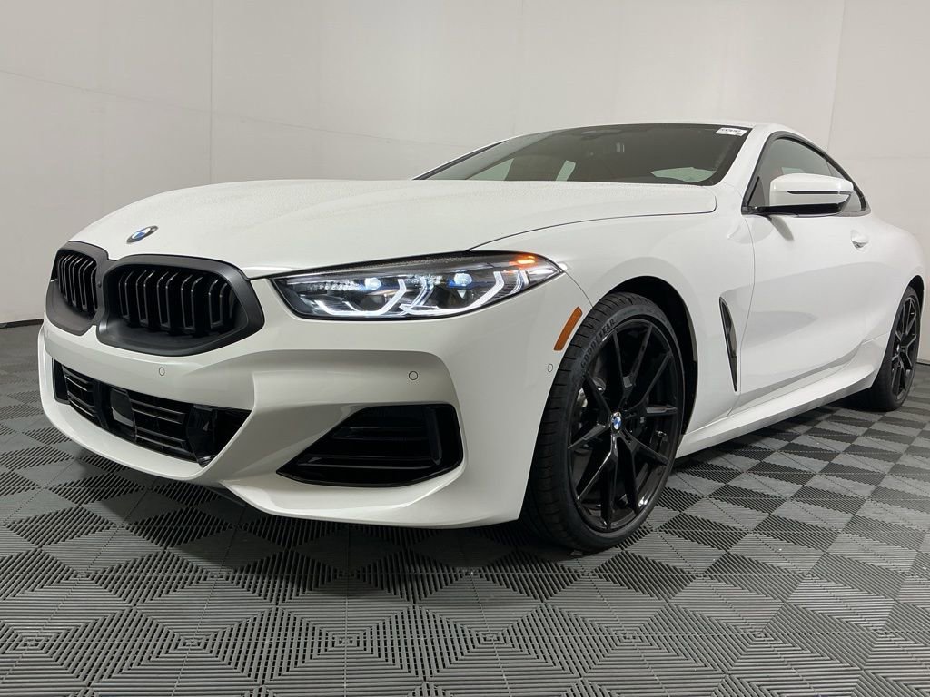 New 2026 BMW 840i Coupe RWD image 2