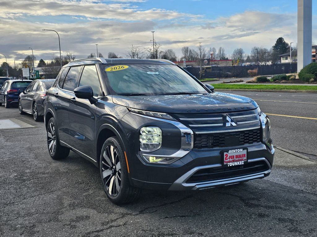 New 2026 Mitsubishi Outlander SEL image 3