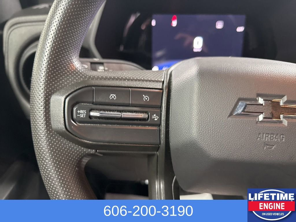 Used 2023 Chevrolet Colorado Trail Boss image 18