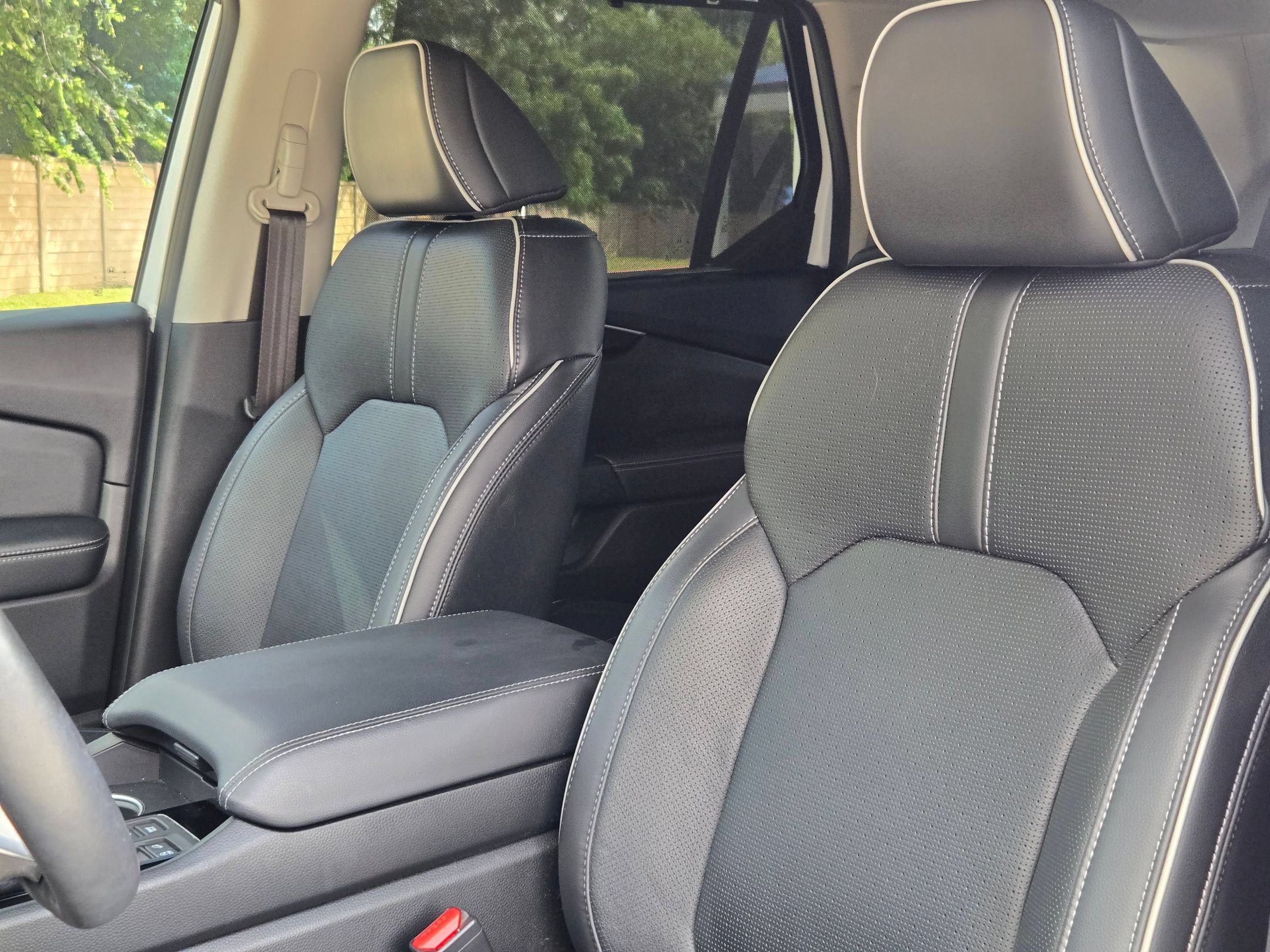 Used 2023 Honda Pilot Elite image 13