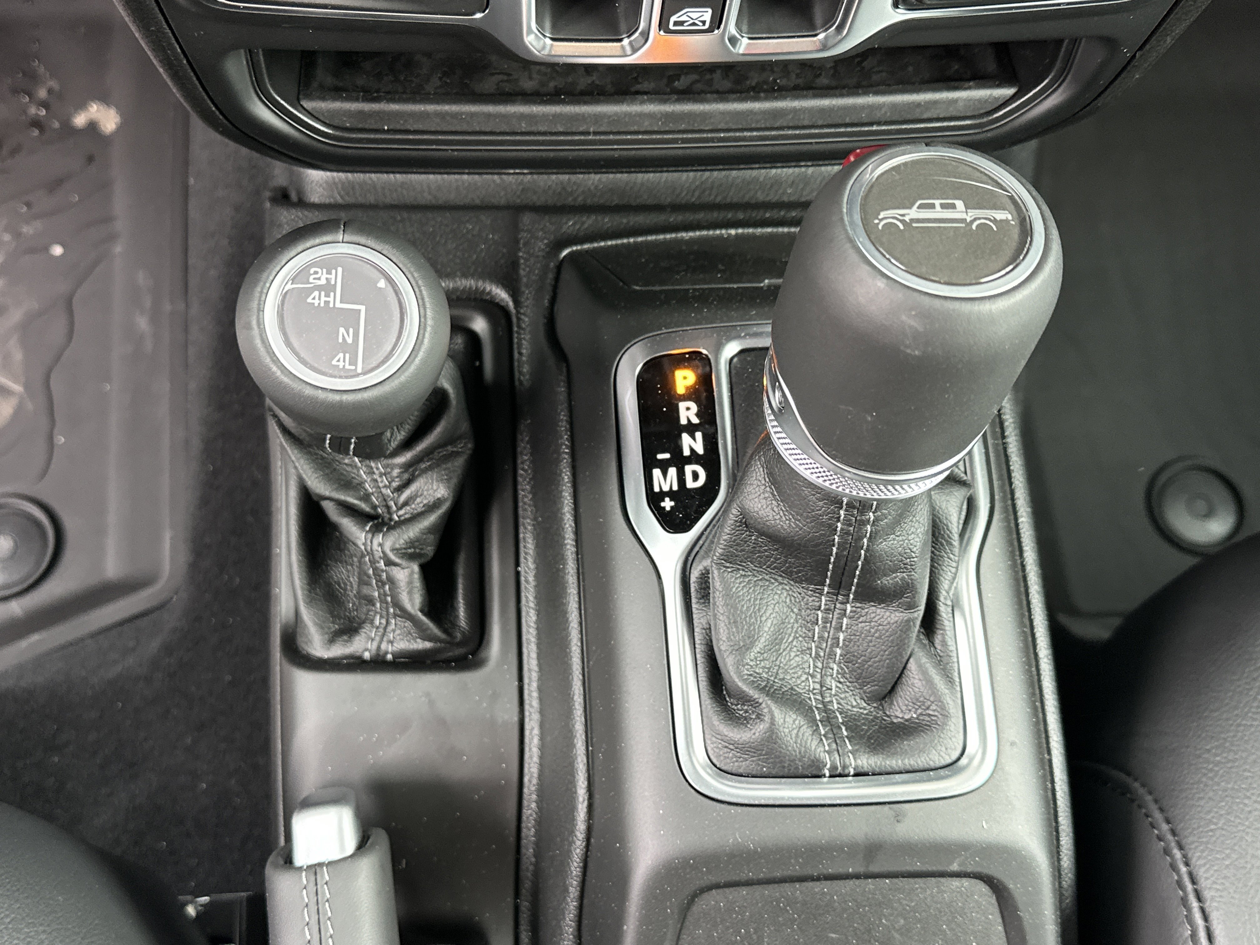 New 2026 Jeep Gladiator Sport image 4