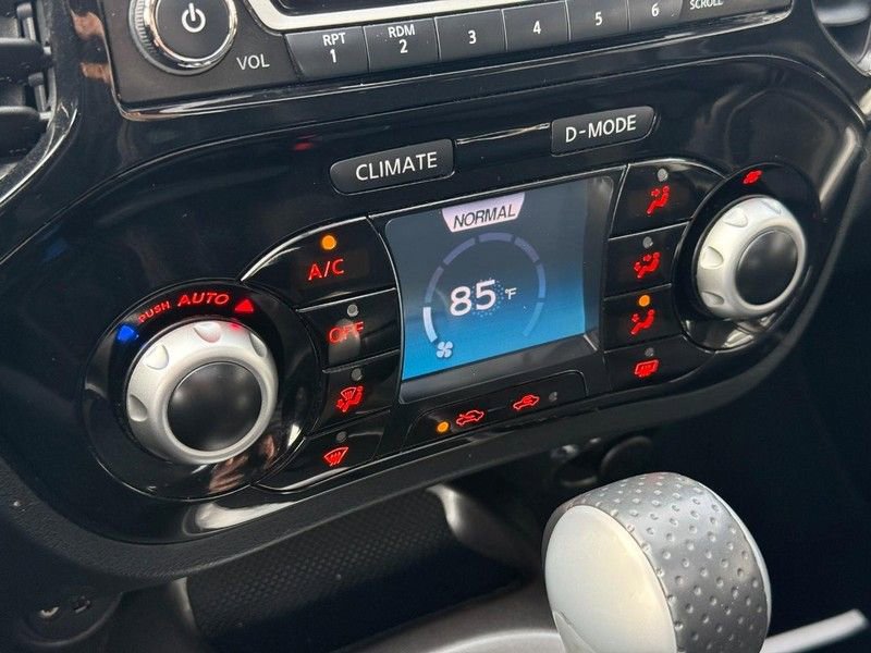 Used 2017 Nissan Juke SV image 28