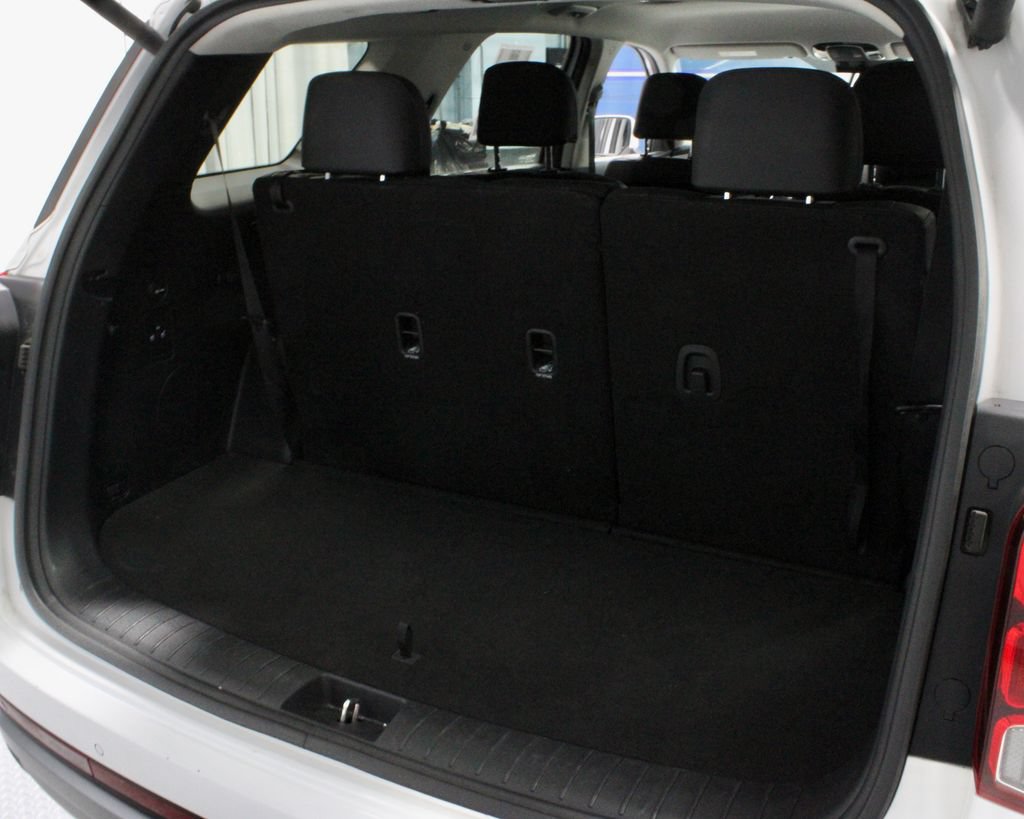 Used 2025 Hyundai Palisade SEL AWD/4WD image 15