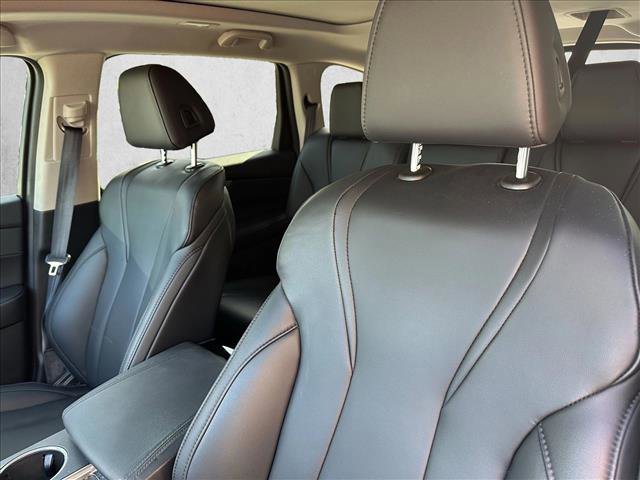 Used 2023 Acura MDX FWD image 12