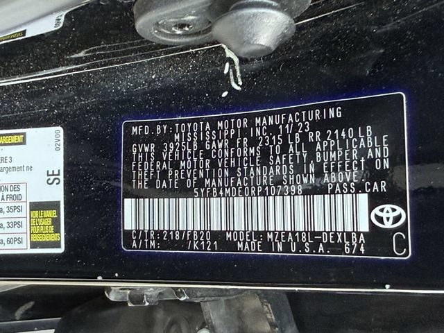 Used 2024 Toyota Corolla LE FWD image 32