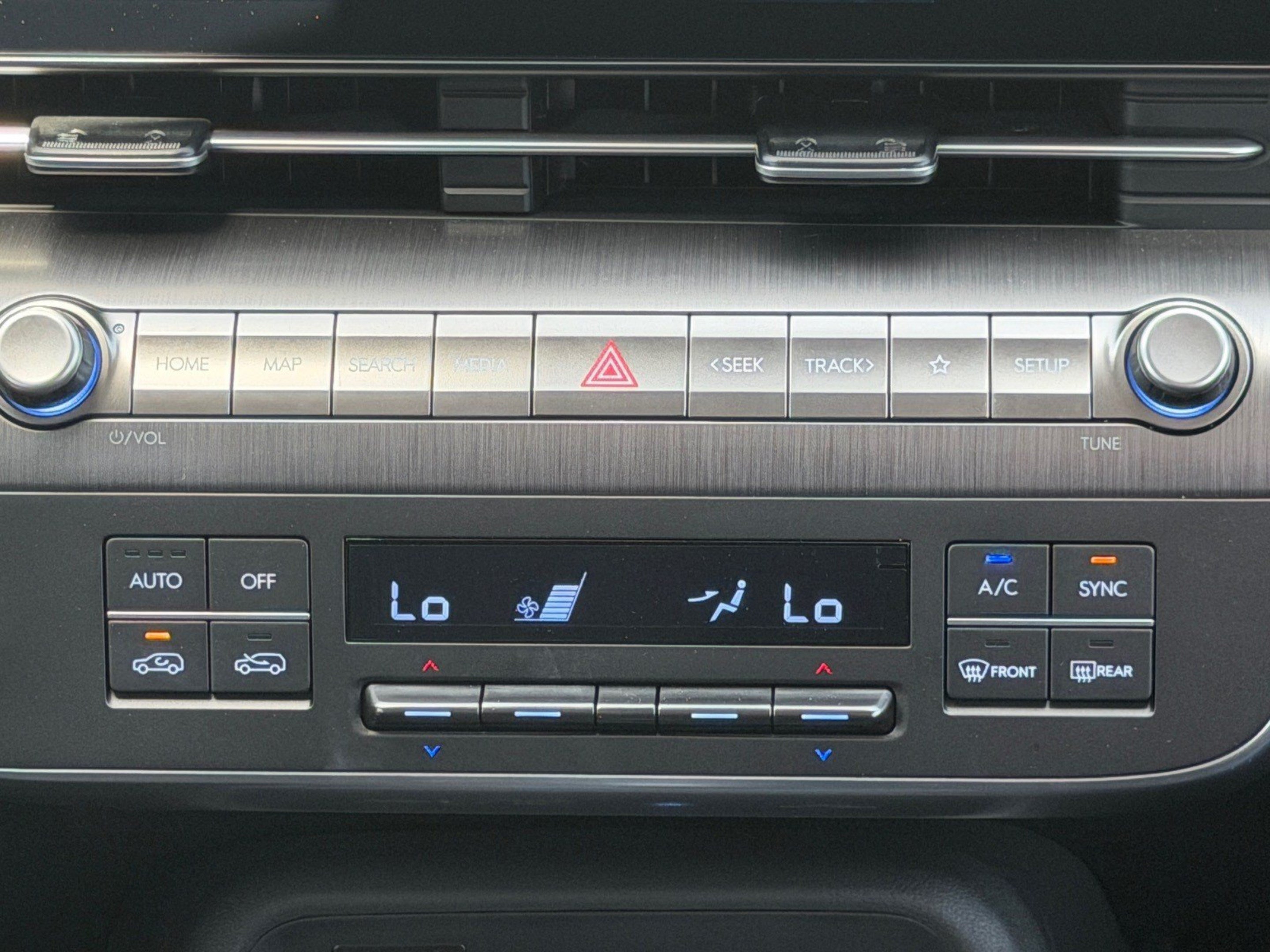 Used 2025 Hyundai Kona SEL FWD image 22