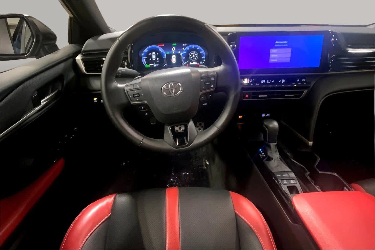 Used 2026 Toyota Camry XSE AWD/4WD image 6