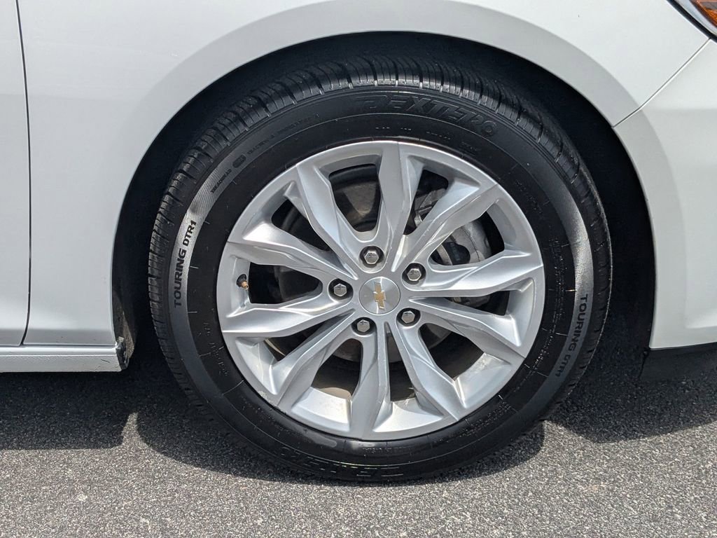 Used 2024 Chevrolet Malibu LT FWD image 12