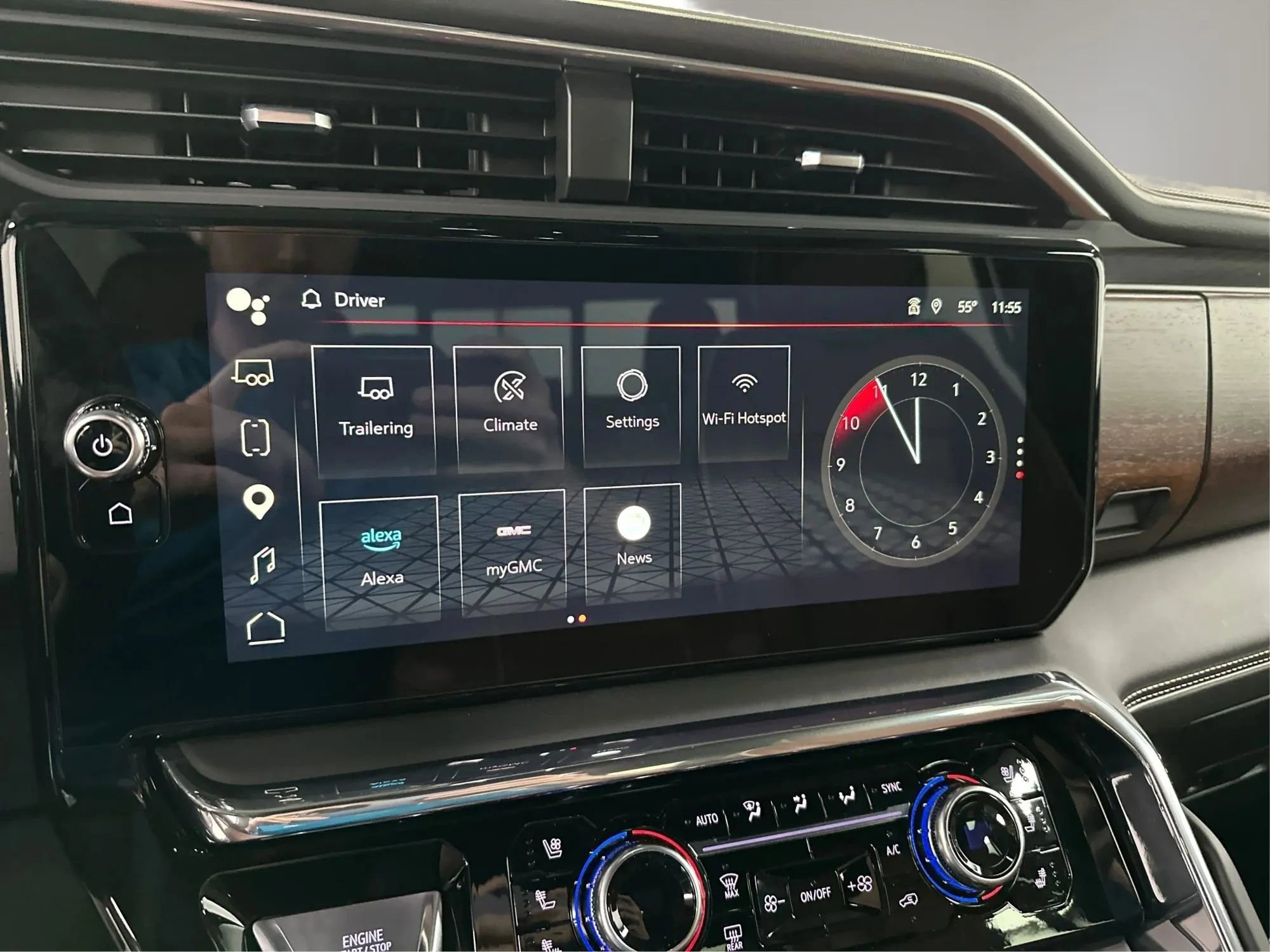 Used 2025 GMC Sierra 1500 Denali Ultimate image 28