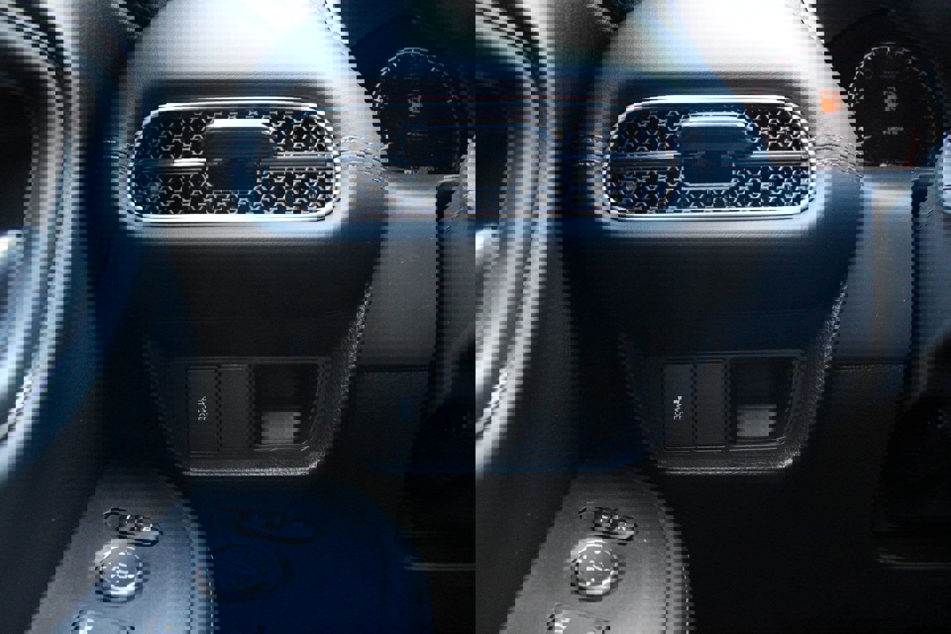 New 2026 Honda HR-V EX-L image 25