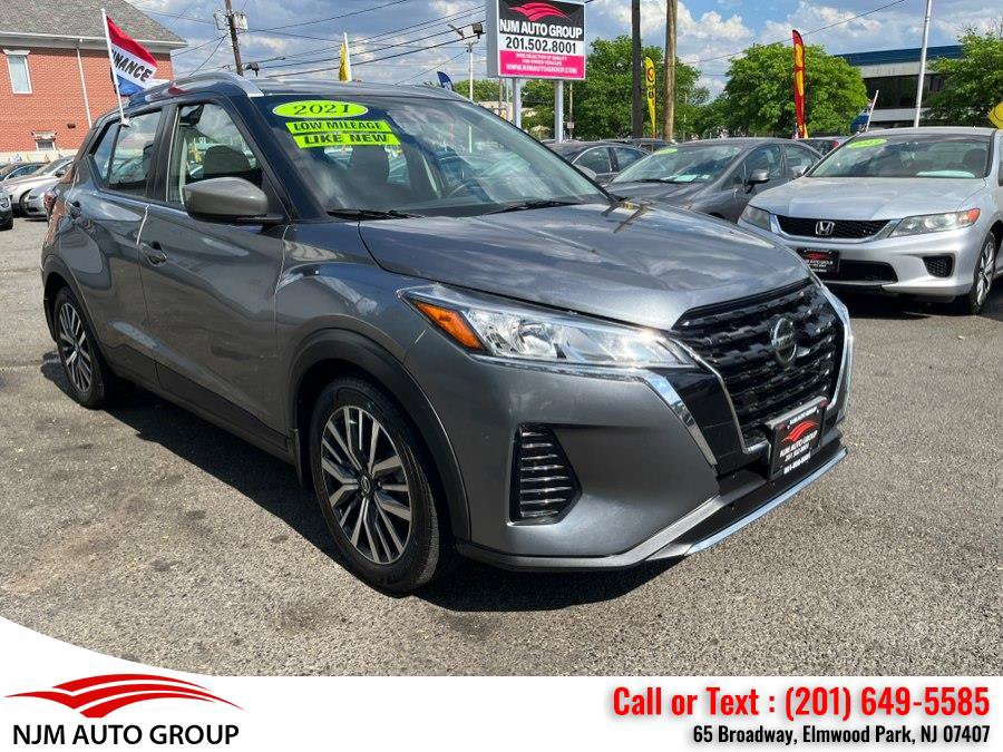 Used 2021 Nissan Kicks SV FWD image 1