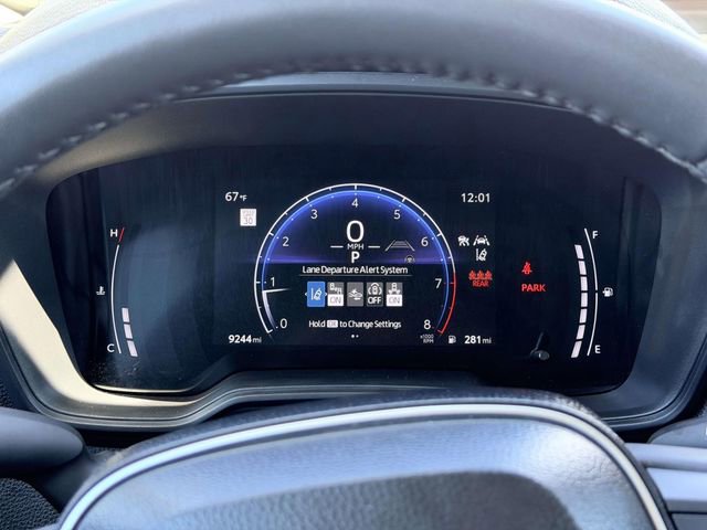Used 2026 Toyota Corolla Cross LE FWD image 24