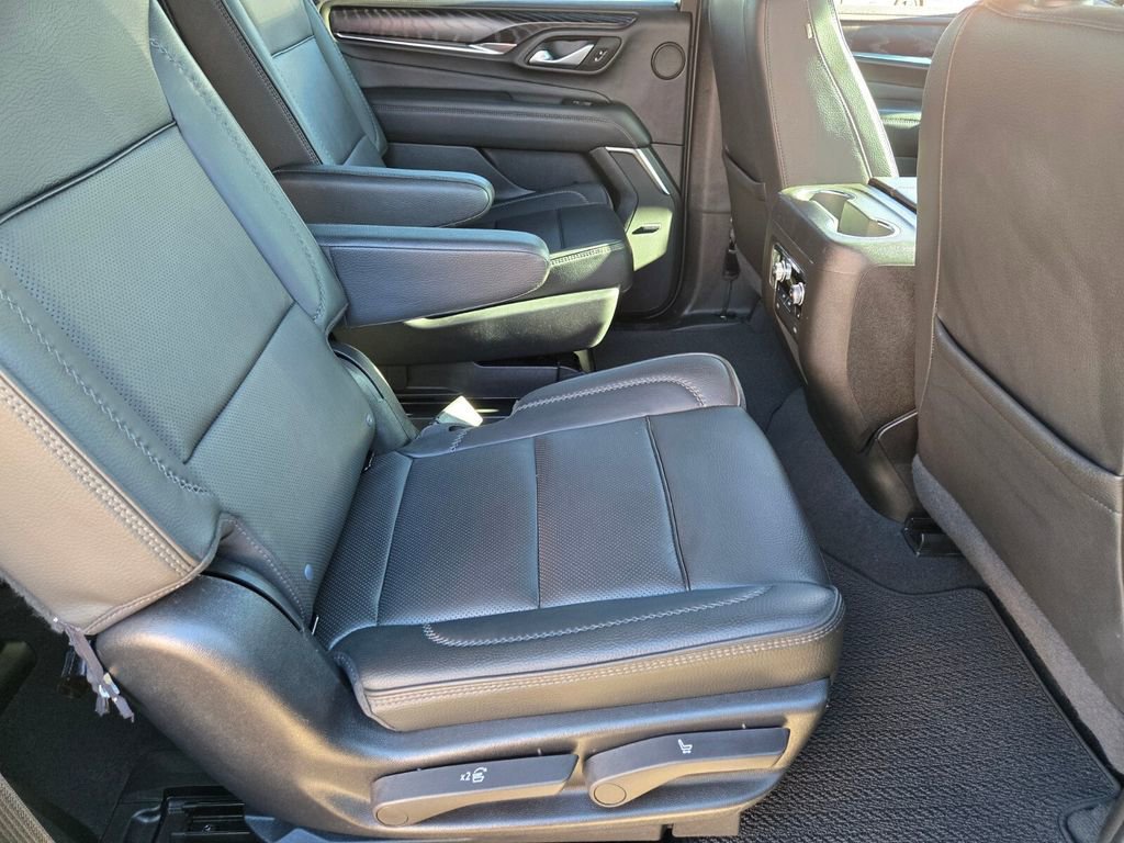 Used 2023 GMC Yukon Denali image 20