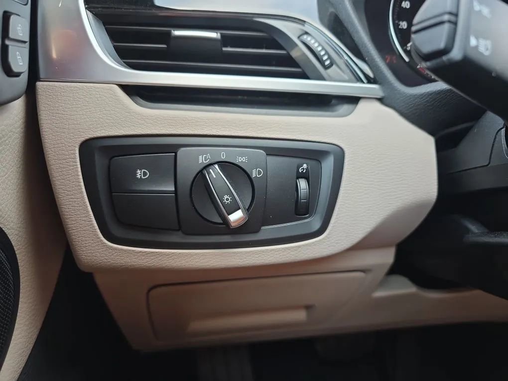 Used 2019 BMW X1 sDrive28i w/ Convenience Package image 23