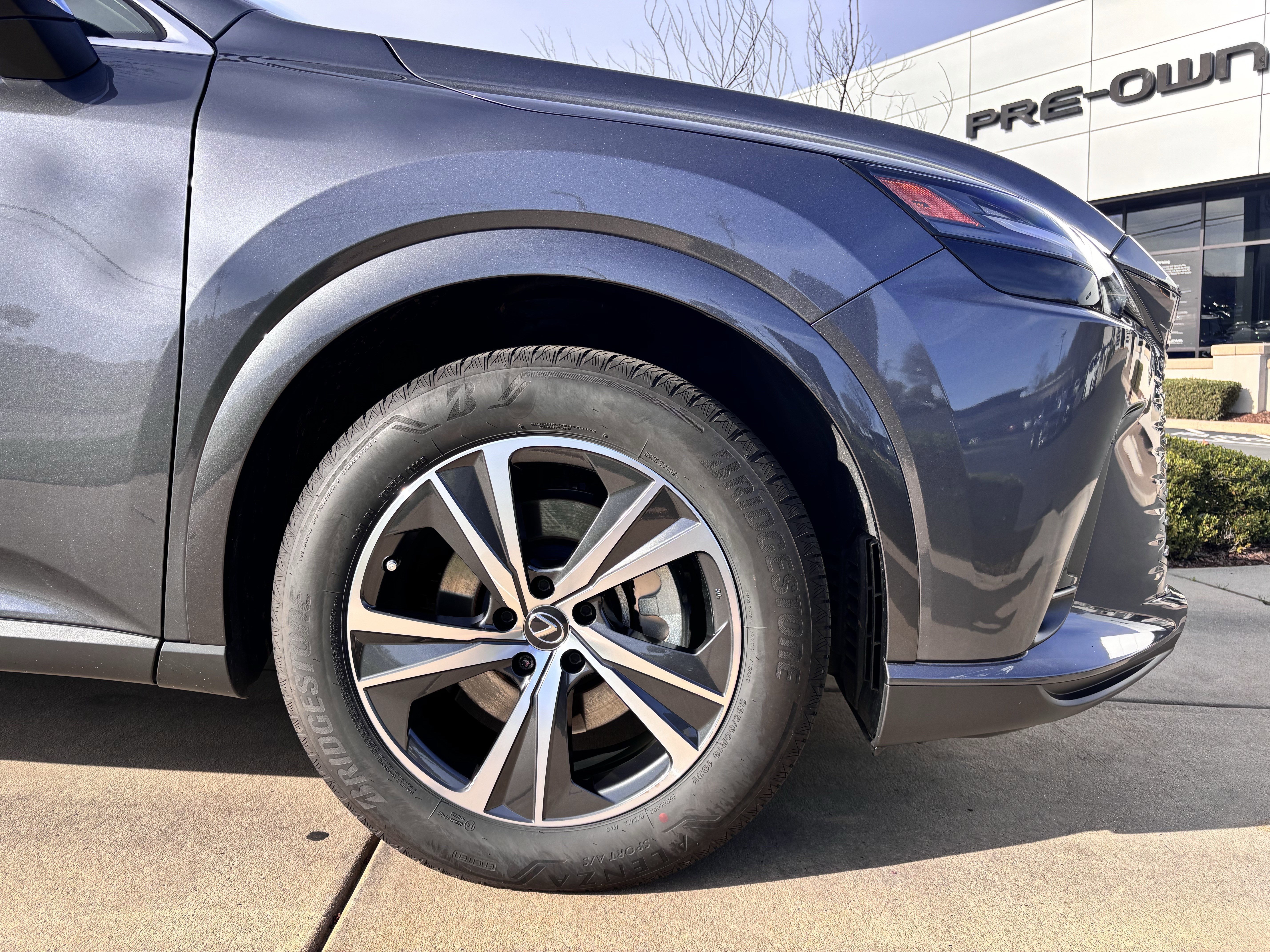 Used 2025 Lexus RX 350 Premium w/ Accessory Package (Z1) image 13