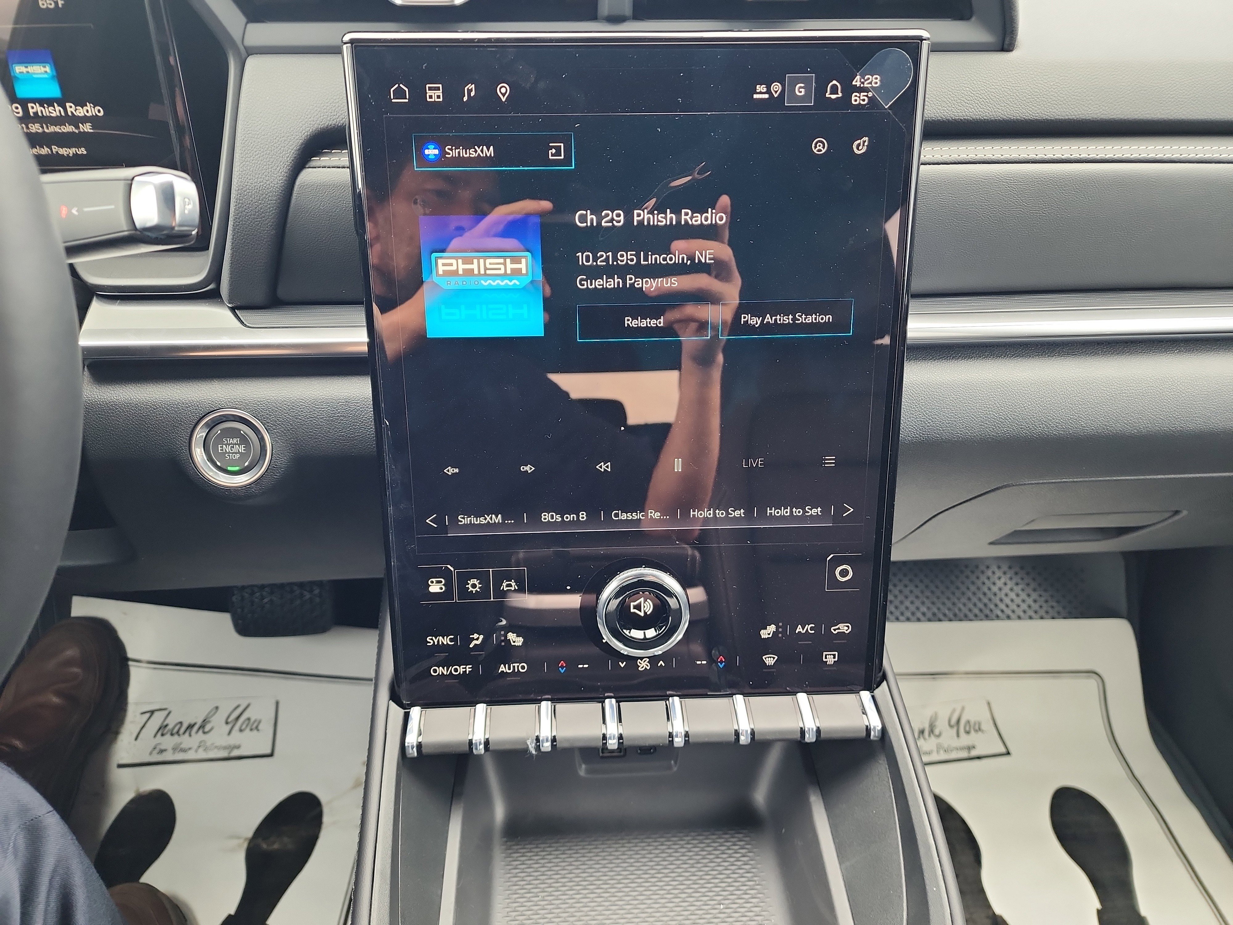 New 2026 GMC Terrain Elevation image 14