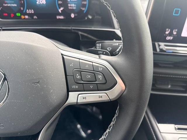 Used 2024 Volkswagen Atlas Cross Sport SE image 13