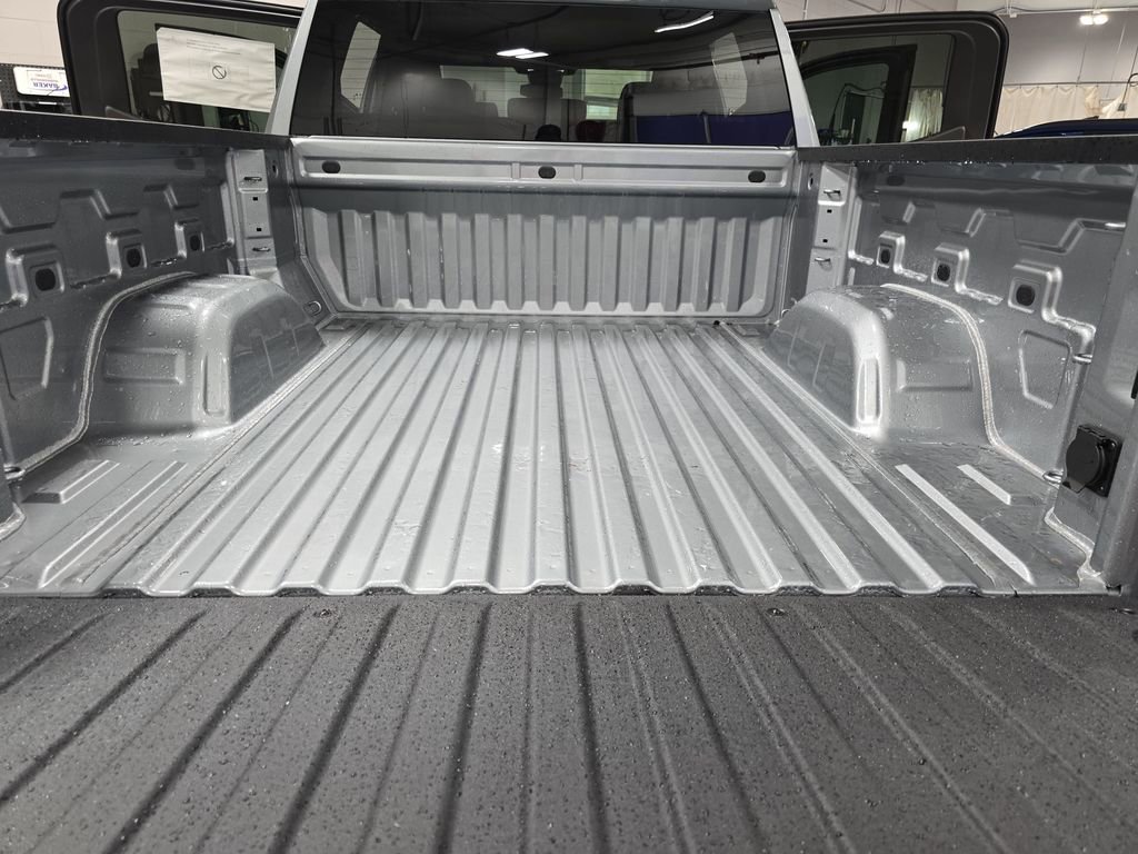 New 2026 GMC Sierra 1500 Elevation image 12