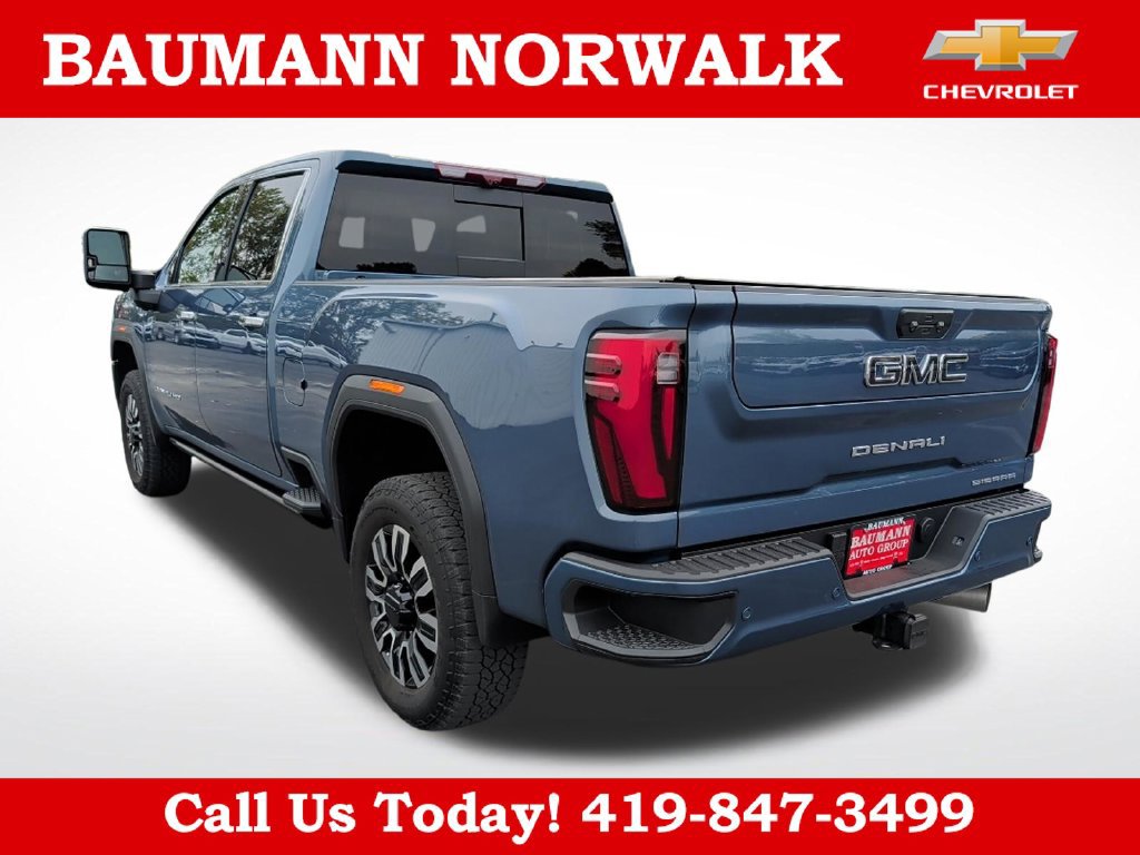 Used 2025 GMC Sierra 2500 Denali Ultimate AWD/4WD image 5