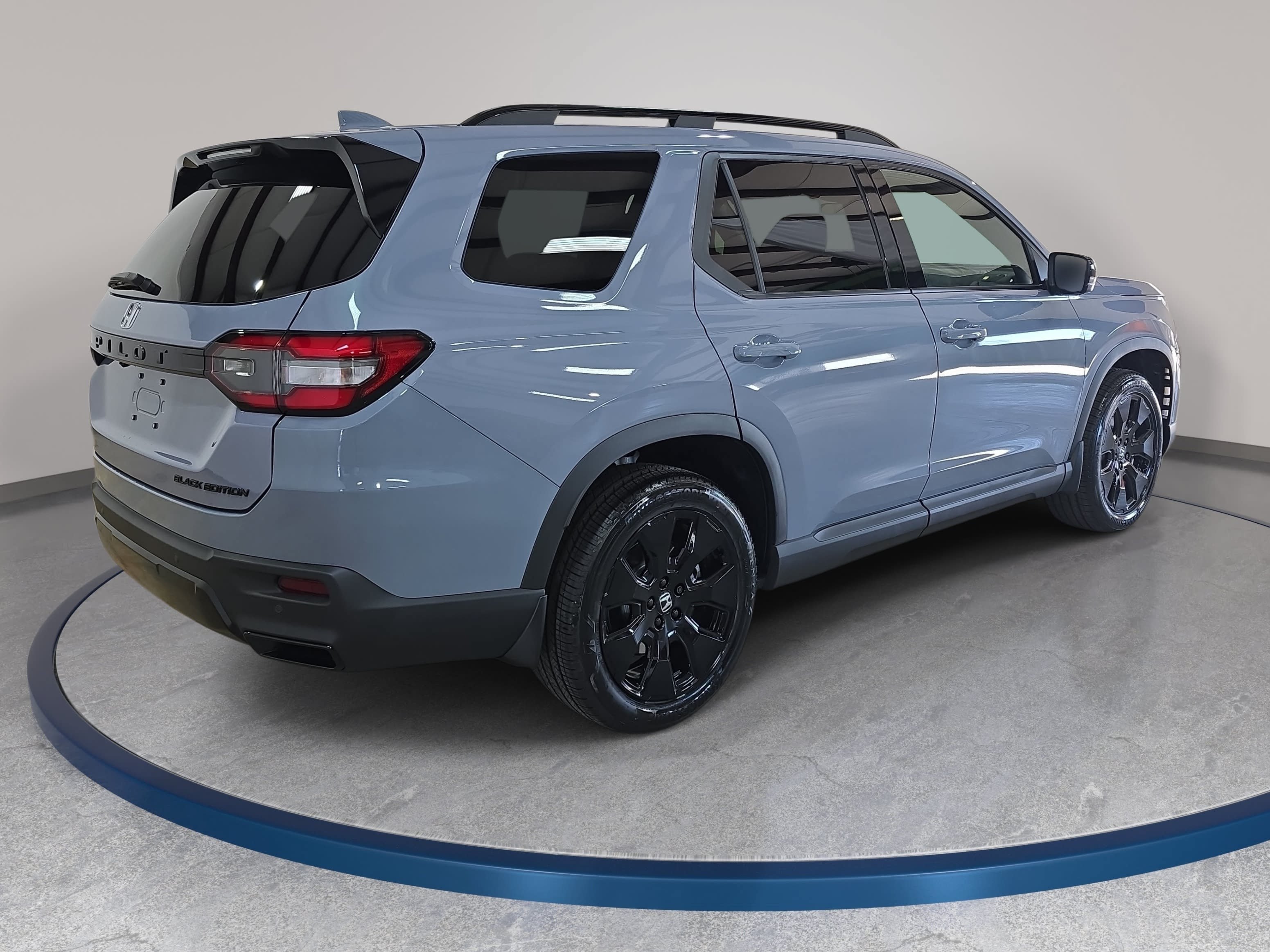 New 2026 Honda Pilot Black Edition image 6