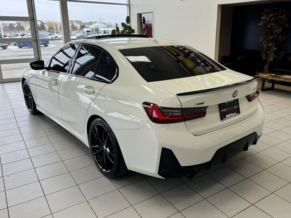 Used 2023 BMW 330i xDrive Sedan w/ M Sport Package AWD/4WD image 3