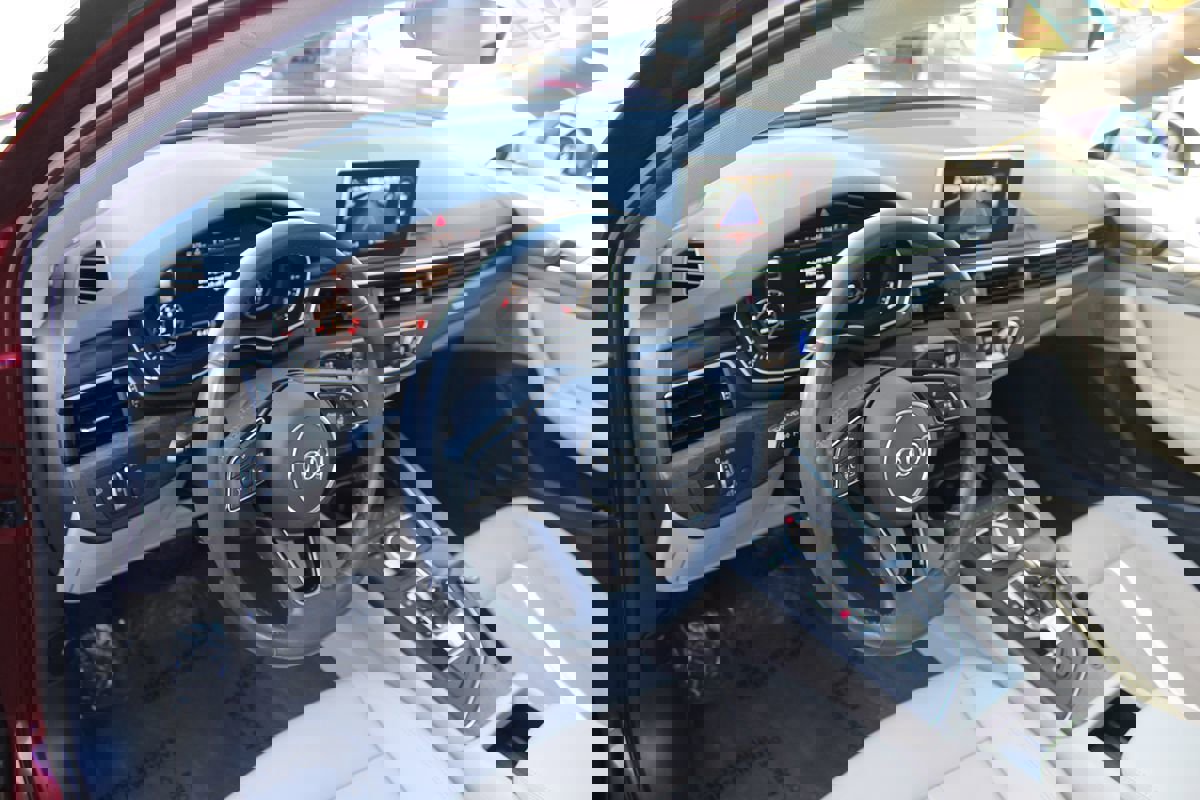 Used 2019 Audi A4 2.0T Premium Plus w/ Premium Plus Package image 21