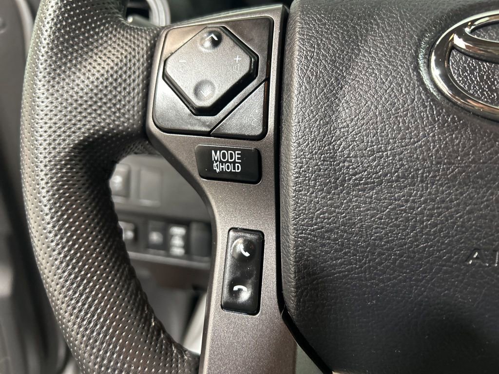 Used 2023 Toyota Tacoma TRD Off-Road image 24