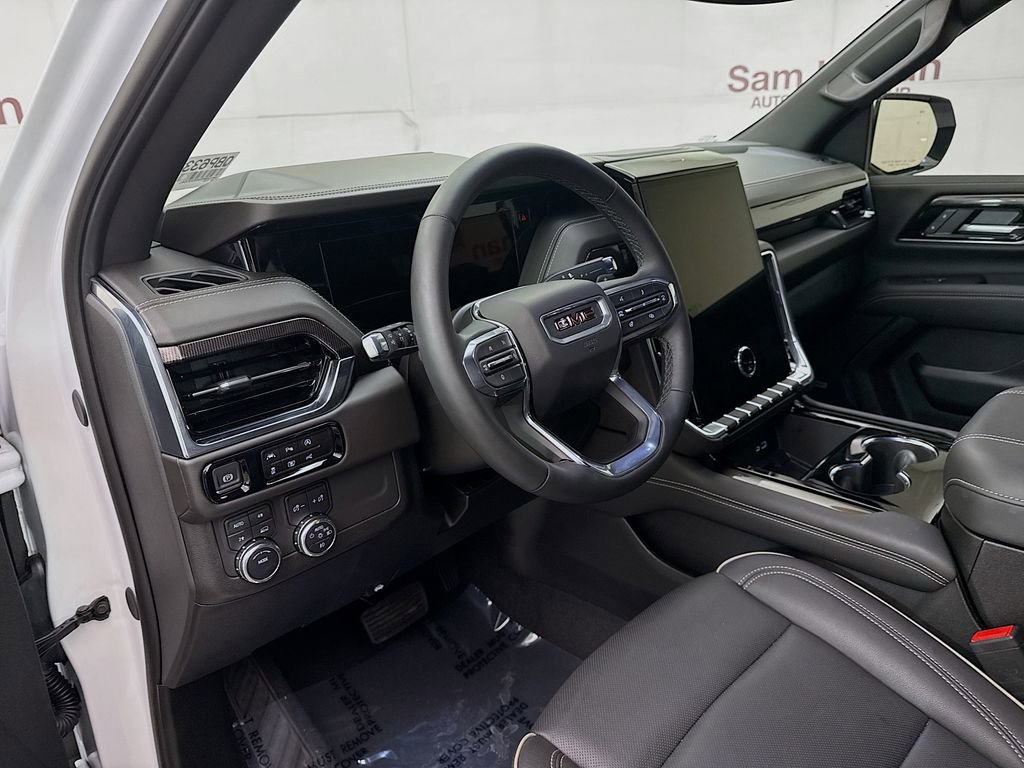 Used 2025 GMC Yukon XL Elevation AWD/4WD image 13