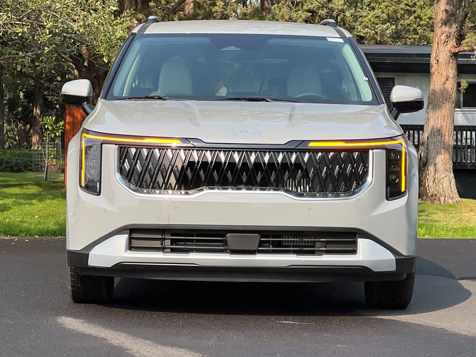 New 2026 Kia Carnival EX image 9