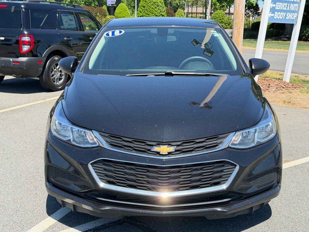 Used 2018 Chevrolet Cruze LS FWD image 9