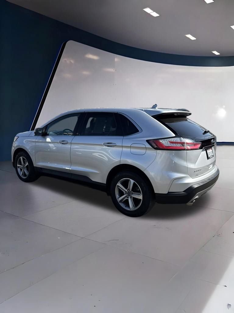 Used 2019 Ford Edge SEL FWD image 4