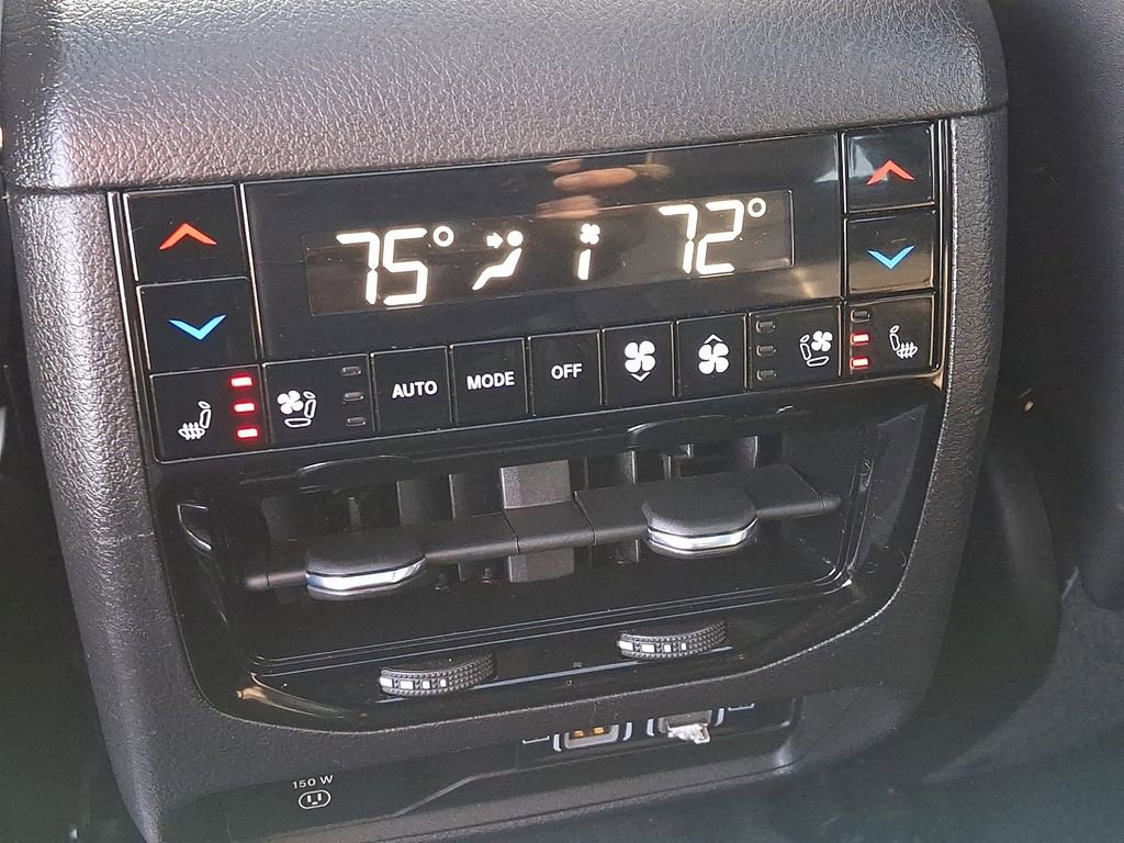 Used 2023 Jeep Grand Cherokee L Summit image 14