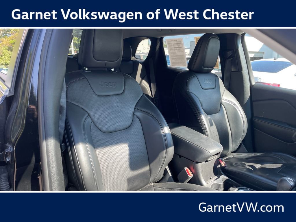 Used 2019 Jeep Cherokee Limited AWD/4WD image 15