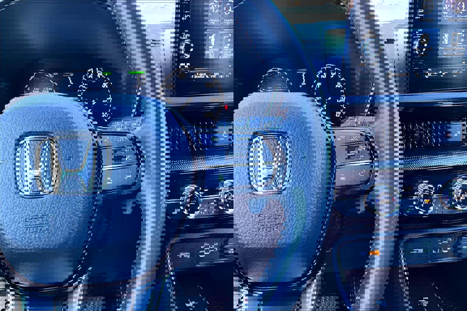 Used 2024 Honda CR-V Sport Touring image 25