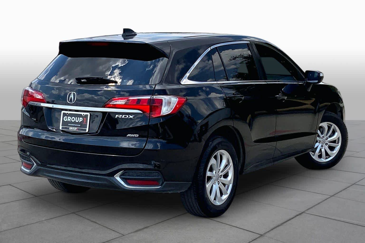 Used 2018 Acura RDX AWD image 12