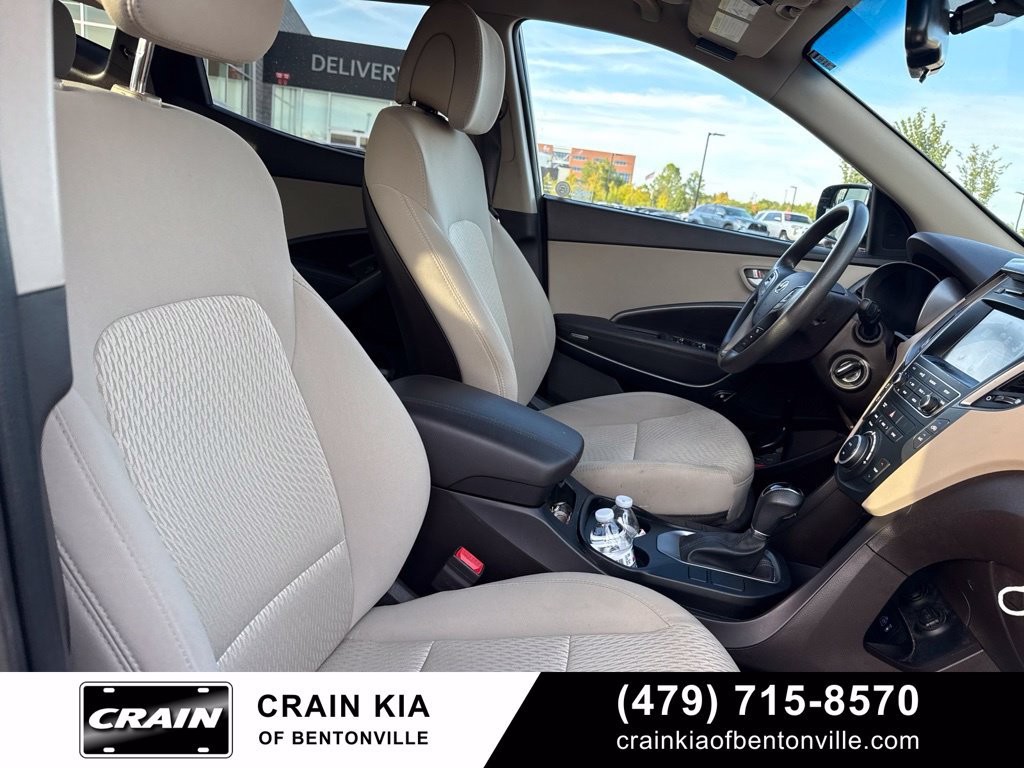 Used 2017 Hyundai Santa Fe Sport FWD image 21