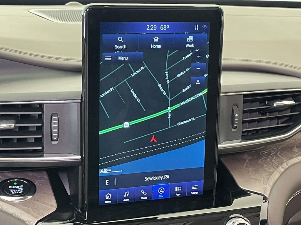 Used 2021 Ford Explorer Platinum w/ Equipment Group 601A AWD/4WD image 30