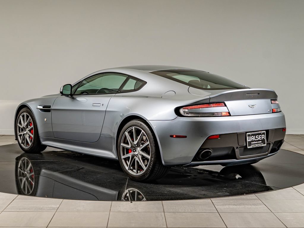 Used 2015 Aston Martin V8 Vantage GT RWD image 7