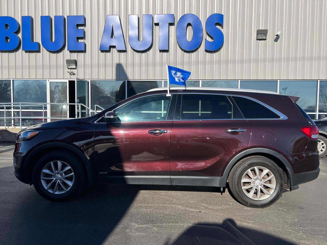 Used 2016 Kia Sorento AWD image 2