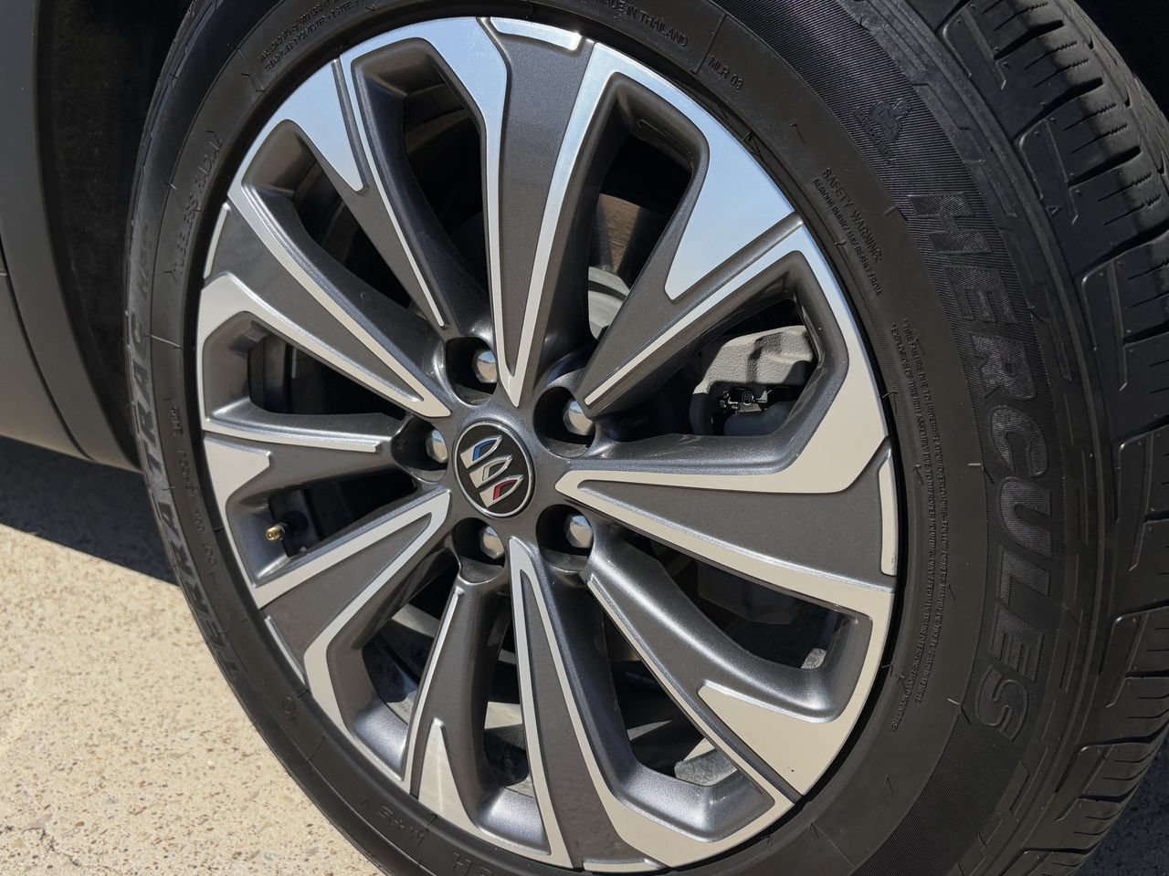Used 2024 Buick Envision Preferred AWD/4WD image 11