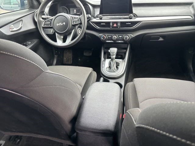 Used 2024 Kia Forte LXS image 35