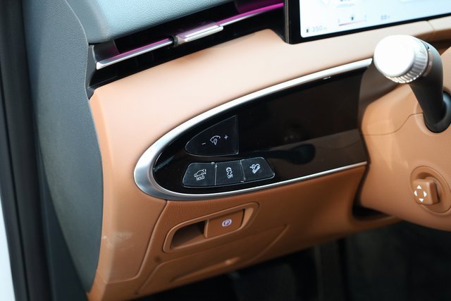 New 2026 Genesis GV70 2.5T Advanced image 14