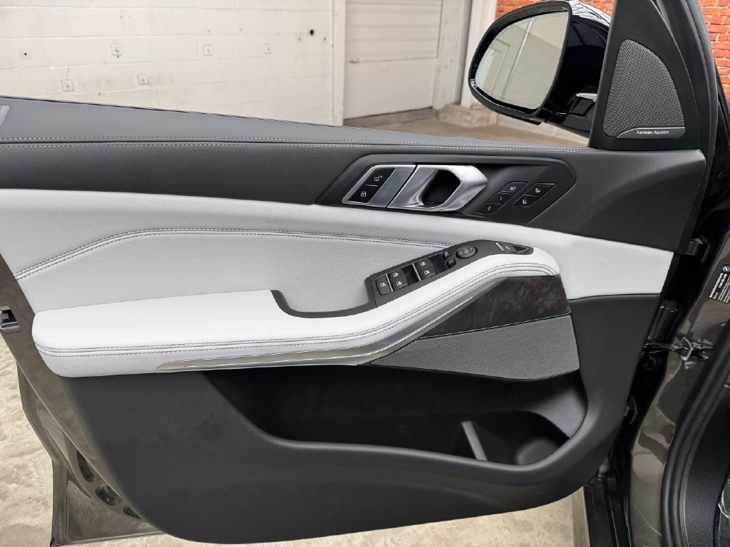Certified 2026 BMW X5 xDrive40i AWD/4WD image 11