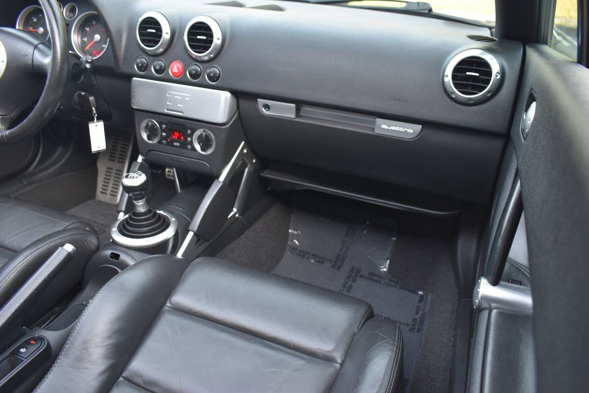 Used 2002 Audi TT 1.8T image 22