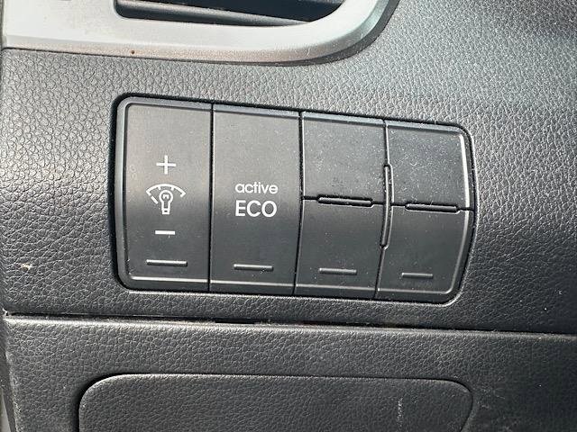 Used 2016 Hyundai Elantra GT image 12